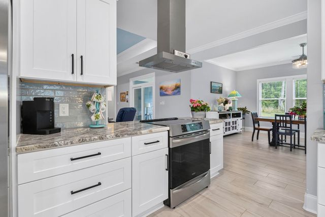 161 Henry Middleton Blvd., Myrtle Beach, SC 29588