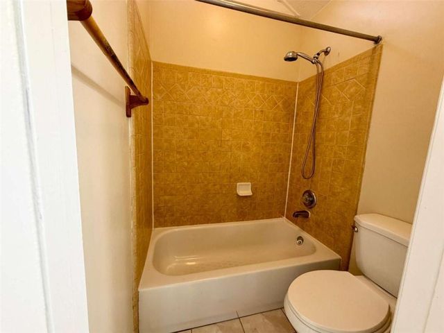 8885 Gardener Drive, Jonesboro, GA 30238