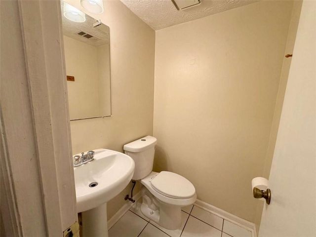 8885 Gardener Drive, Jonesboro, GA 30238
