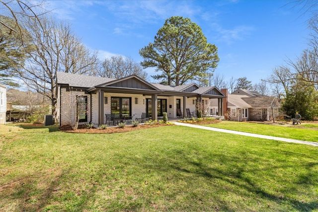 934 N Park Avenue, Fayetteville, AR 72701