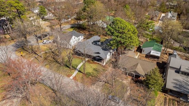 934 N Park Avenue, Fayetteville, AR 72701