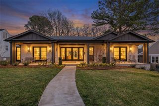 934 N Park Avenue, Fayetteville, AR 72701
