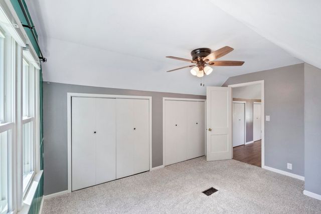 1445 E Mitchell Avenue, Waterloo, IA 50702