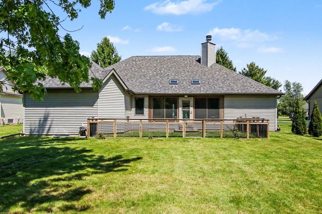 907 E 12th Street, Hobart, IN 46342