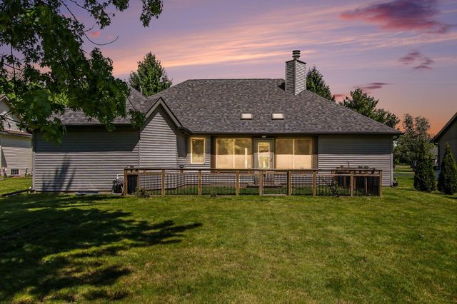 907 E 12th Street, Hobart, IN 46342
