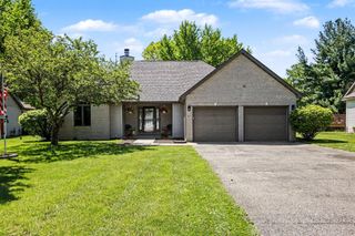 907 E 12th Street, Hobart, IN 46342