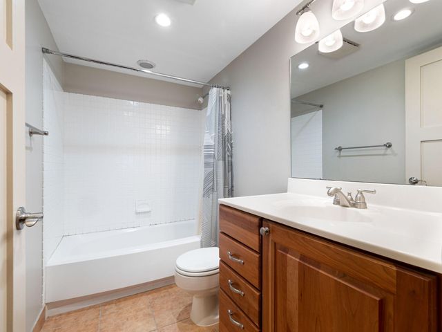 20 2nd Street NE P2501, Minneapolis, MN 55413