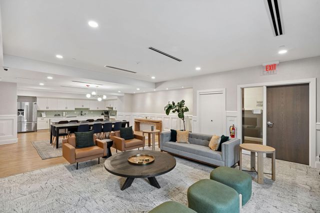 20 2nd Street NE P2501, Minneapolis, MN 55413