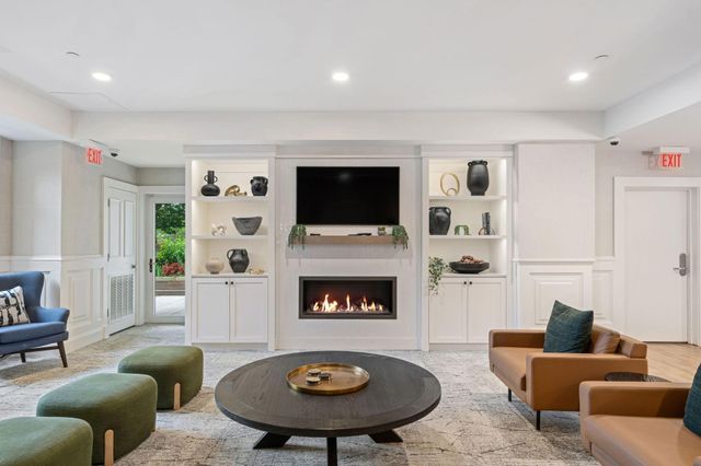 20 2nd Street NE P2501, Minneapolis, MN 55413