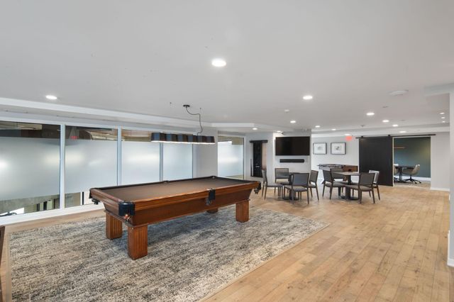 20 2nd Street NE P2501, Minneapolis, MN 55413