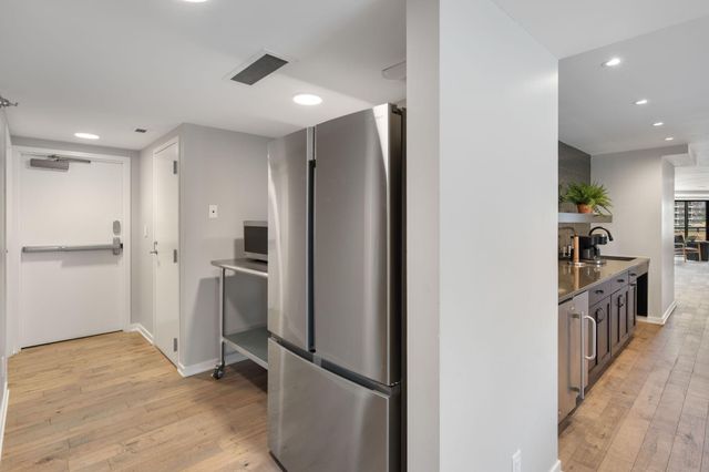 20 2nd Street NE P2501, Minneapolis, MN 55413