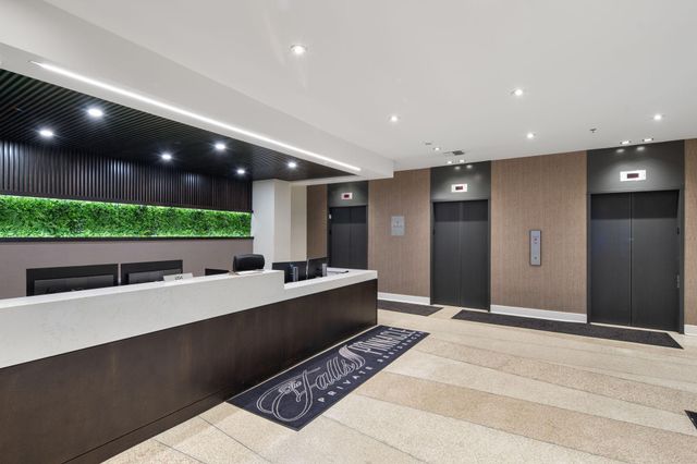 20 2nd Street NE P2501, Minneapolis, MN 55413