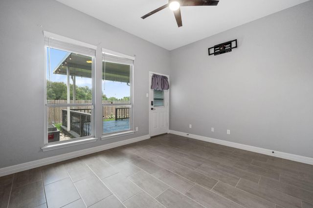 6631 Independence Boulevard, Baytown, TX 77521