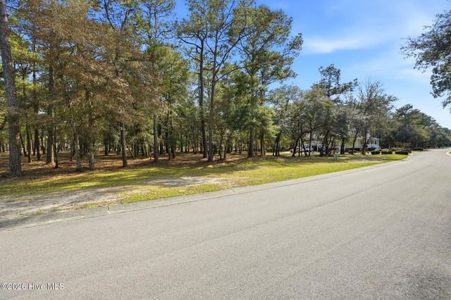 575 Versailles Boulevard SW, Supply, NC 28462