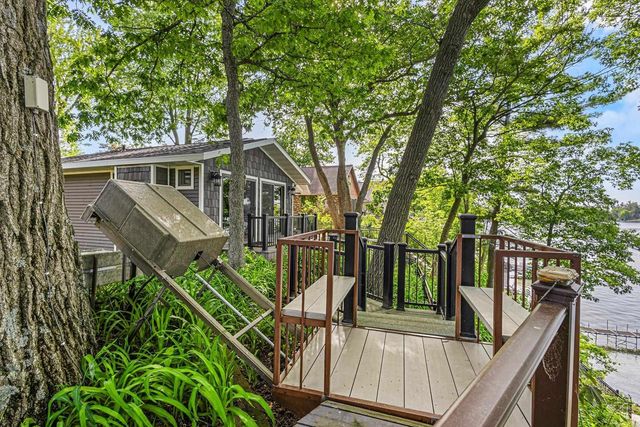 W6978 S SILVER LAKE ROAD, Wautoma, WI 54982