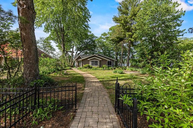 W6978 S SILVER LAKE ROAD, Wautoma, WI 54982