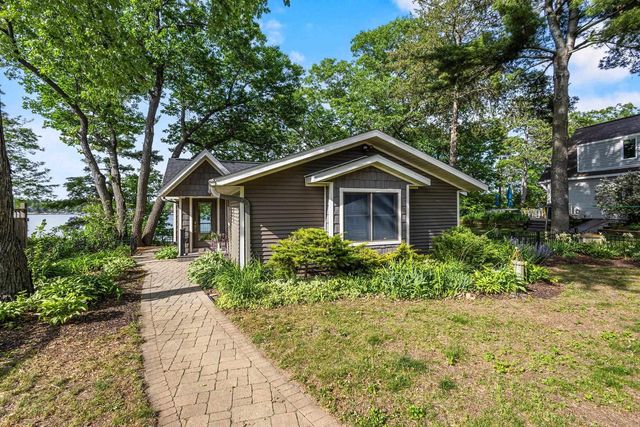 W6978 S SILVER LAKE ROAD, Wautoma, WI 54982