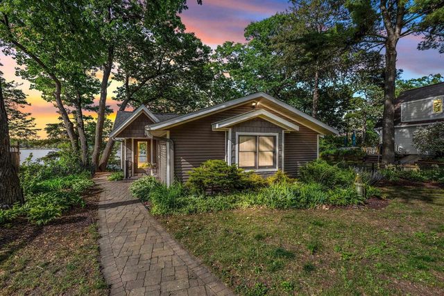 W6978 S SILVER LAKE ROAD, Wautoma, WI 54982