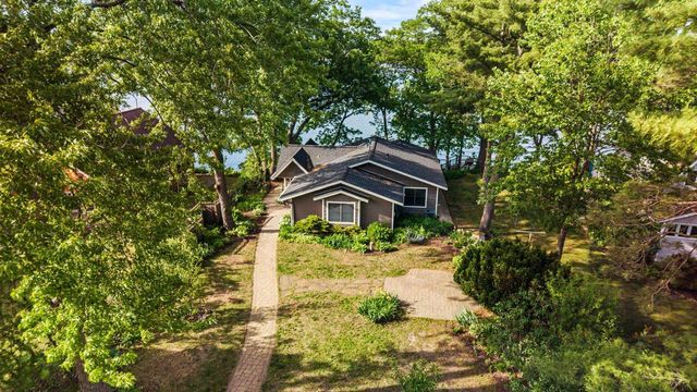 W6978 S SILVER LAKE ROAD, Wautoma, WI 54982