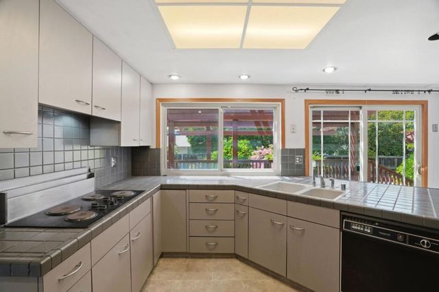 1111 Piedmont Road, San Jose, CA 95132