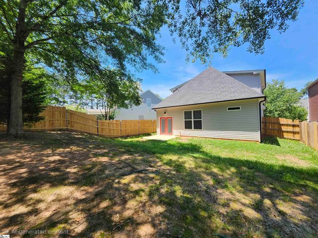 563 Clairidge Drive, Boiling Springs, SC 29316