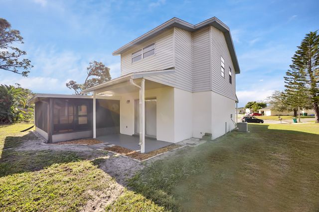 1476 Croftwood Drive, Melbourne, FL 32935