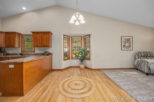 2038 Palmerton Court Ne, City Of Grand Rapids, MI 49505