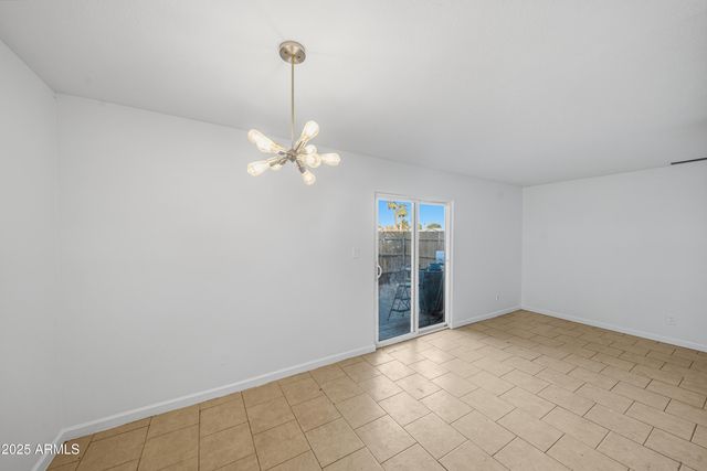 8218 N 34TH Drive, Phoenix, AZ 85051