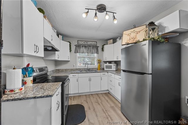 29844 N Turnpike Road, Wagram, NC 28396