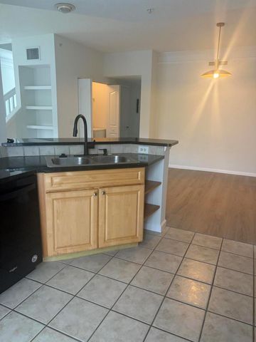 2026 Alta Meadows Lane 909, Delray Beach, FL 33444