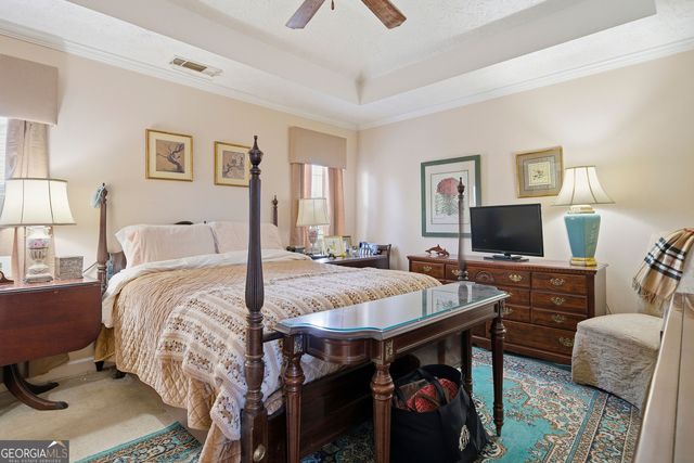 140 Green Tree Drive, Newnan, GA 30265