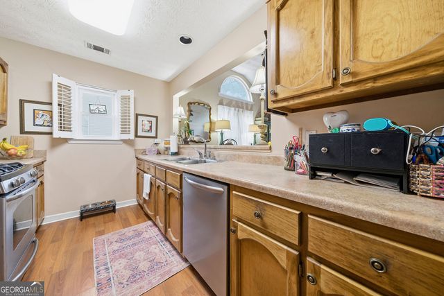 140 Green Tree Drive, Newnan, GA 30265