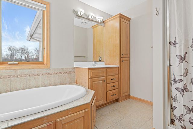 7390 360th Street, North Branch, MN 55056