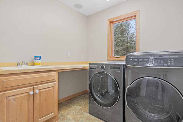 7390 360th Street, North Branch, MN 55056