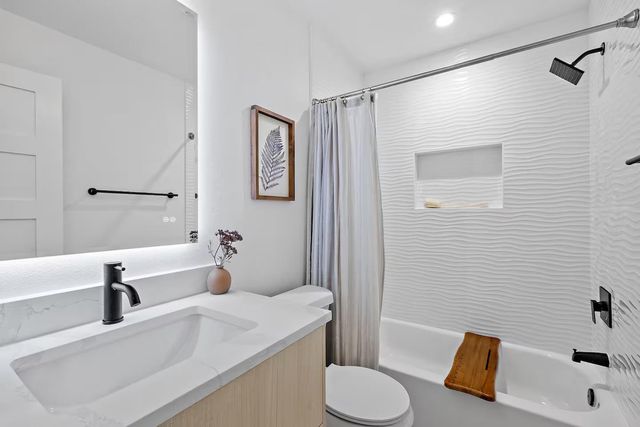 8517 Romney RD, Austin, TX 78748