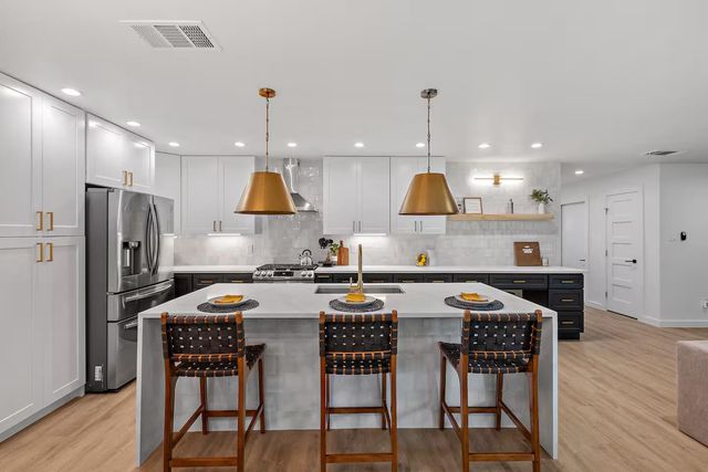 8517 Romney RD, Austin, TX 78748