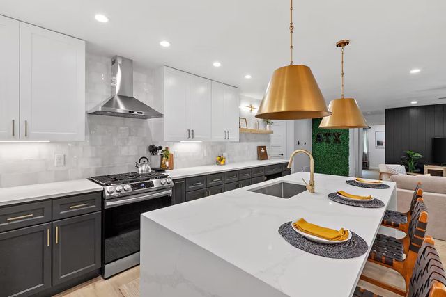 8517 Romney RD, Austin, TX 78748