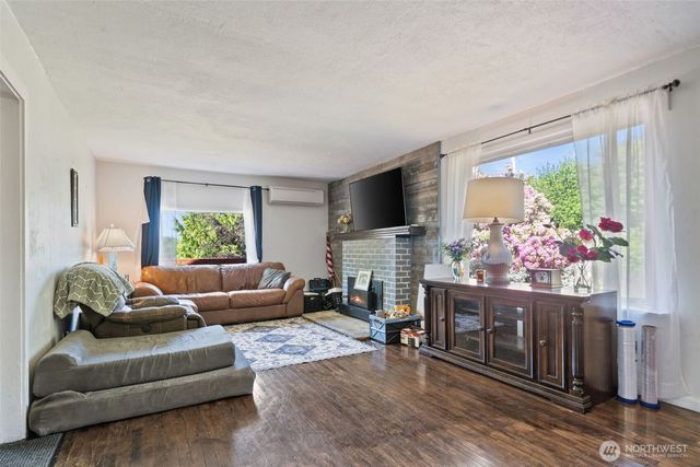 3028 Arvick Road SE, Port Orchard, WA 98366