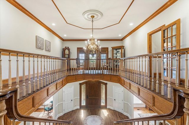 551 N Crest Court, Chattanooga, TN 37404