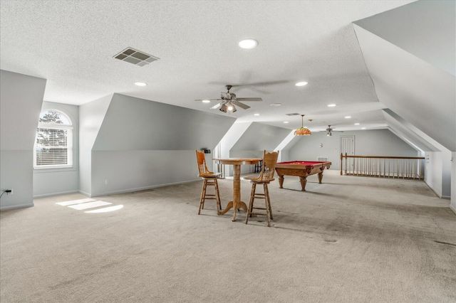 551 N Crest Court, Chattanooga, TN 37404