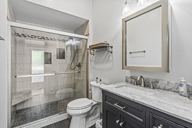 551 N Crest Court, Chattanooga, TN 37404