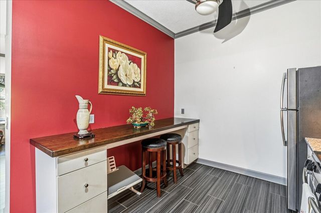551 N Crest Court, Chattanooga, TN 37404