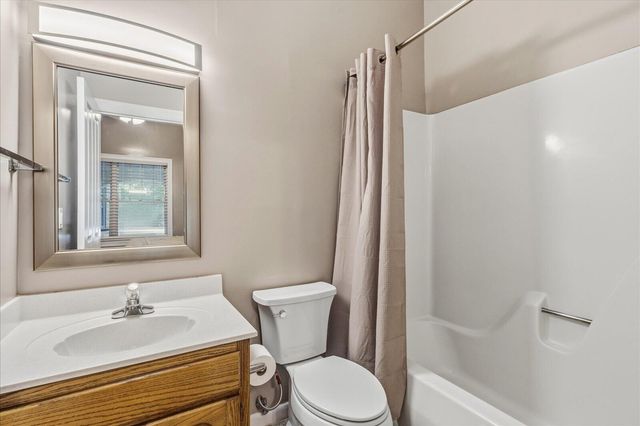 551 N Crest Court, Chattanooga, TN 37404