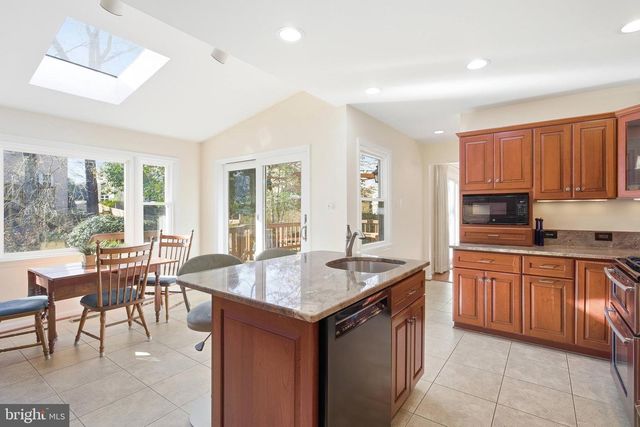 8623 PAPPAS WAY, Annandale, VA 22003