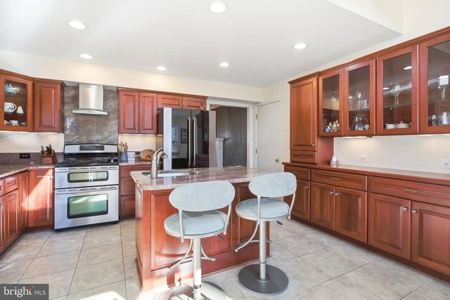 8623 PAPPAS WAY, Annandale, VA 22003