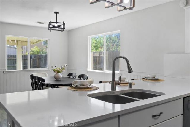 11401 Eresma Drive, Bakersfield, CA 93311