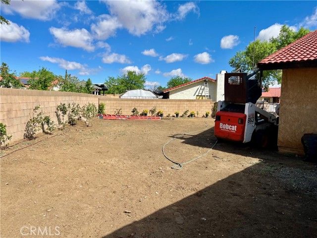 1200 Pasteur Drive, Lancaster, CA 93535