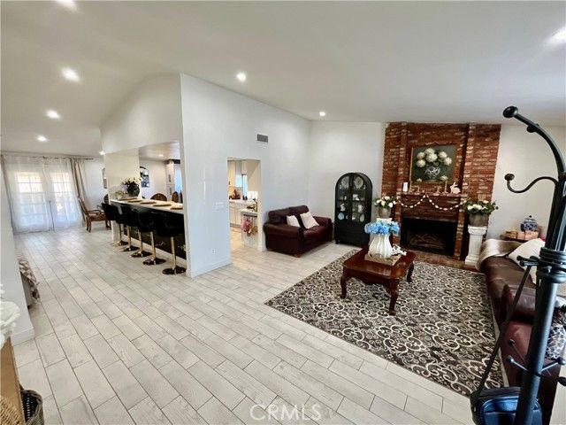 1200 Pasteur Drive, Lancaster, CA 93535