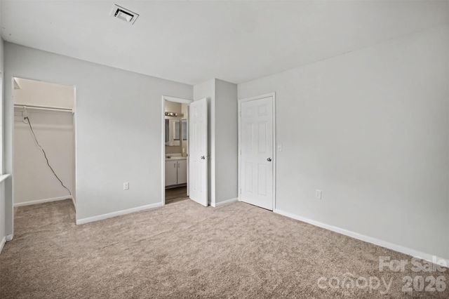 4902 Spring Lake Drive E, Charlotte, NC 28212