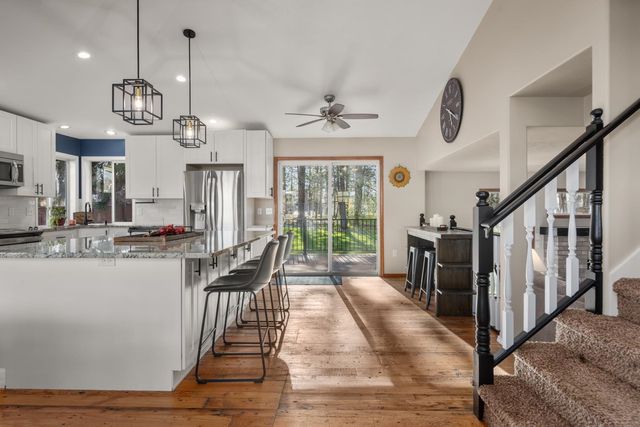 16101 N Chronicle Ln, Colbert, WA 99005